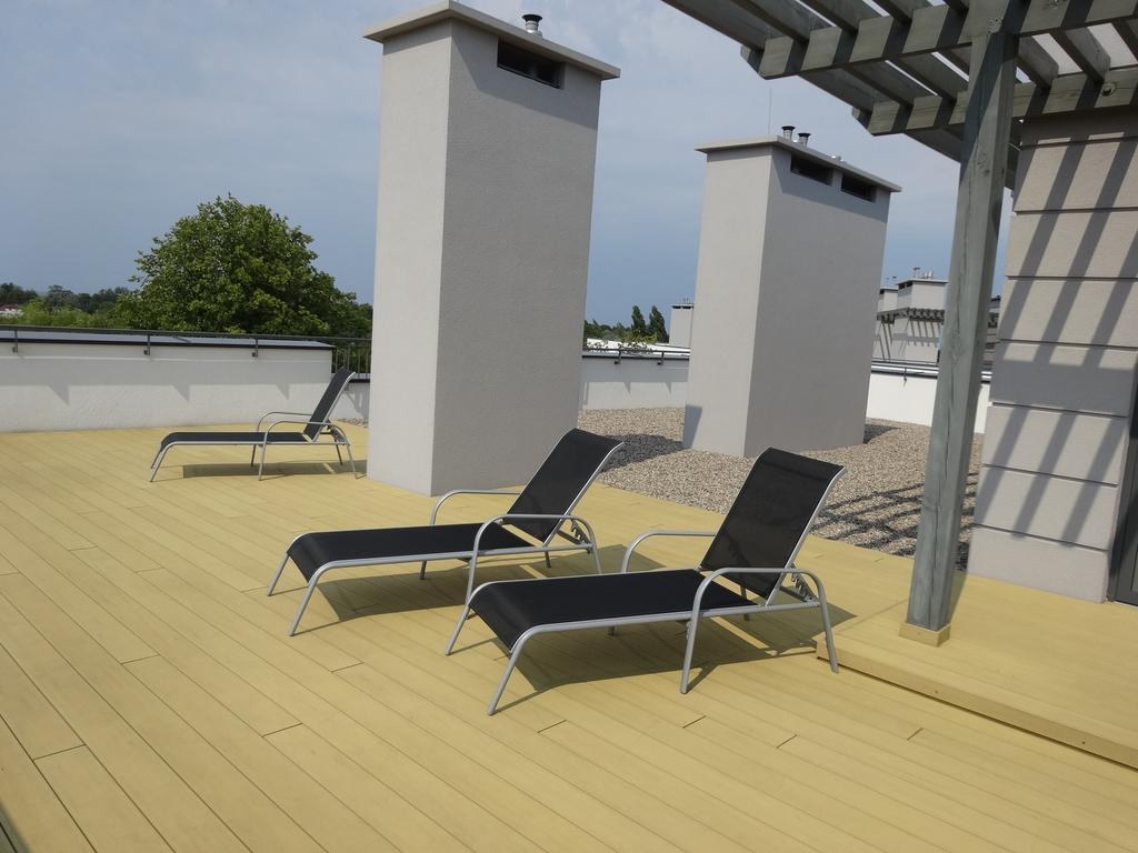 Rezydencja Apartamenty Ostrowski ウストロニエ・モルスキエ エクステリア 写真