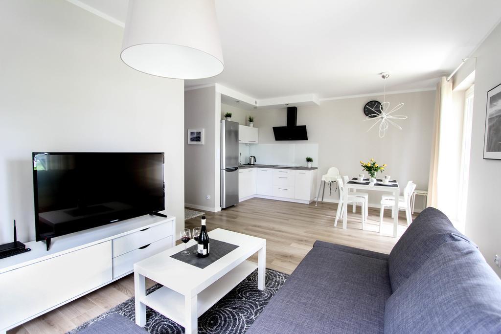 Rezydencja Apartamenty Ostrowski ウストロニエ・モルスキエ エクステリア 写真