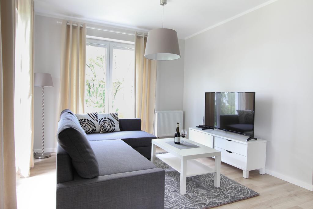 Rezydencja Apartamenty Ostrowski ウストロニエ・モルスキエ エクステリア 写真