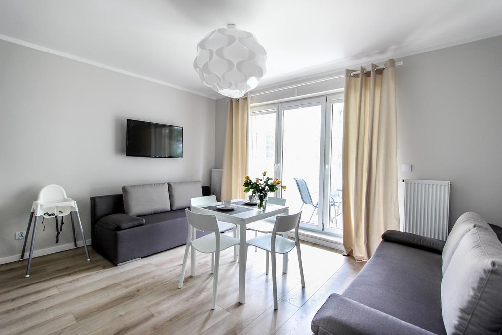 Rezydencja Apartamenty Ostrowski ウストロニエ・モルスキエ エクステリア 写真