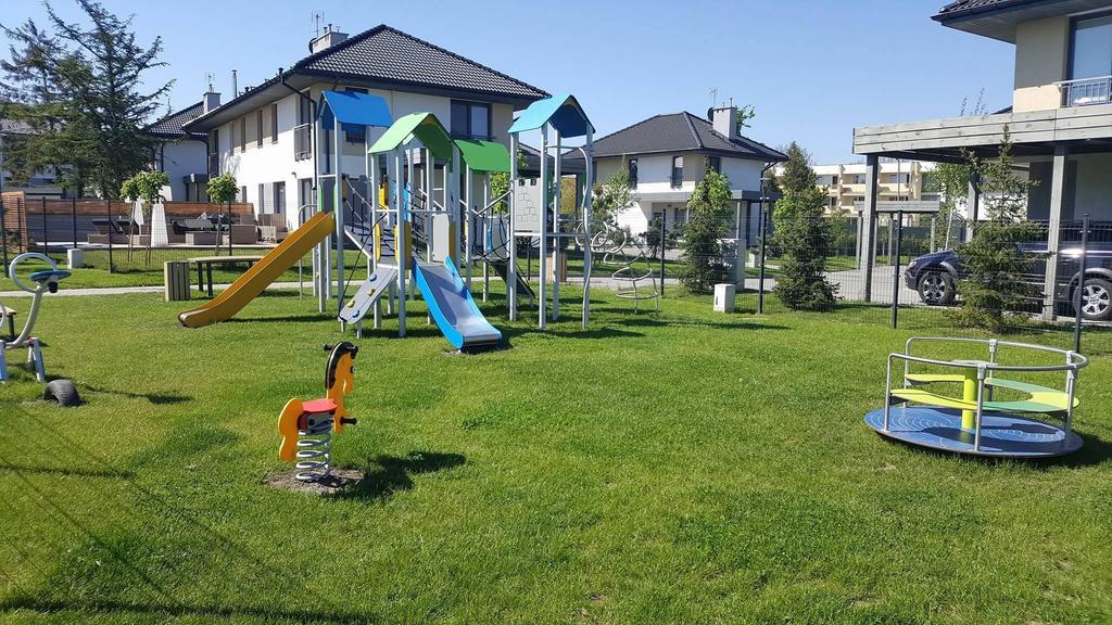 Rezydencja Apartamenty Ostrowski ウストロニエ・モルスキエ エクステリア 写真